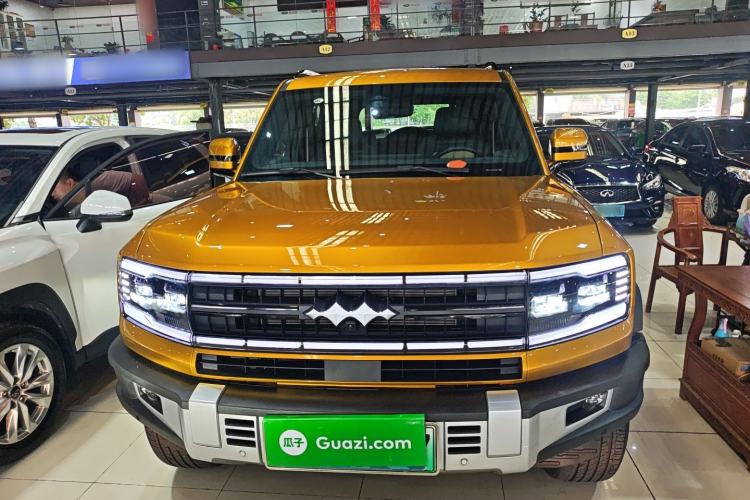 Used Formula Leopard 5 2023 Navigator Edition
