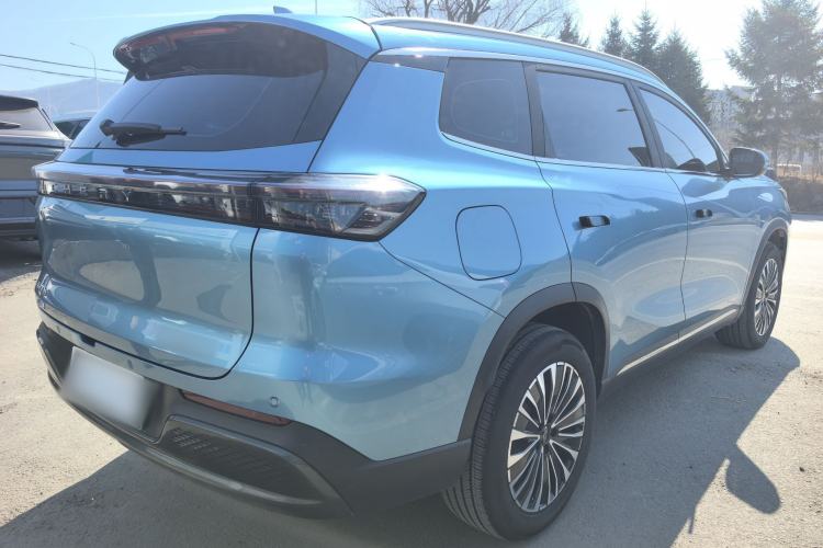 Used Chery Tiggo 8 PLUS C-DM 2025 1.5T 116 km Prestige Version 5 Seats Exterior 5