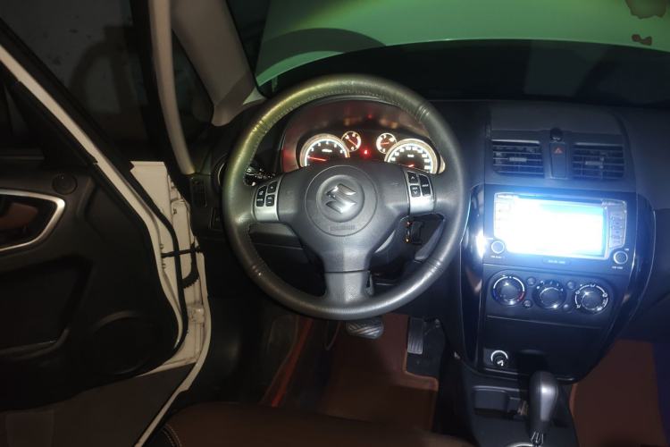 Used Suzuki SX4 2013 Koleos 1.6L Automatic Sport Model
