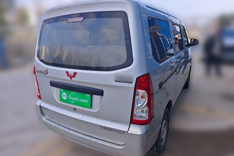 Used Wuling Rongguang S 2021 1.2L Base Model 7-Seater LSI