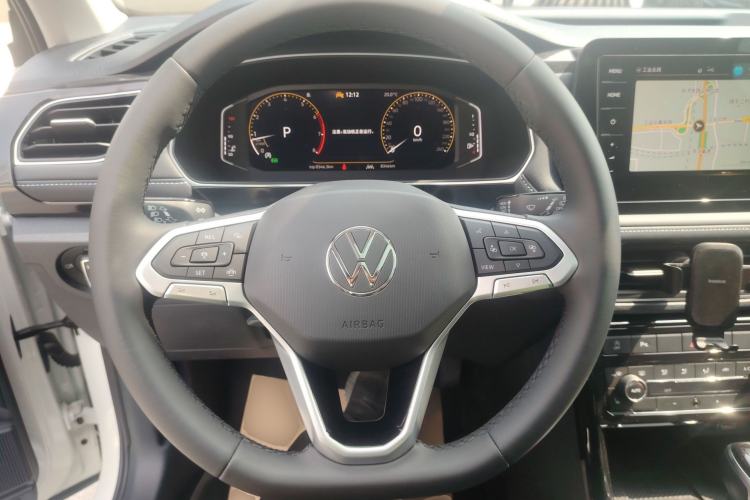 Used Volkswagen Tharu 2025 NewRui 300TSI Prestige Edition Steering Wheel