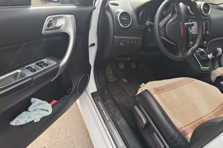 Used Haval H6 2015 Upgraded Model 1.5T Manual Two-Wheel Drive Elite Version