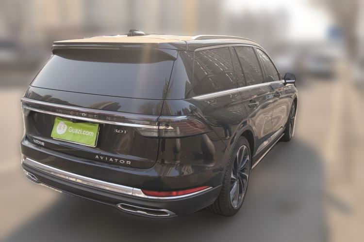 Used Lincoln Aviator 2024 3.0T V6 All-Wheel-Drive Luxury Edition Six Seats Rear Right 45 Deg