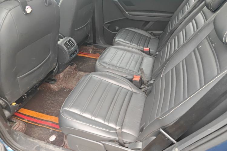 Used Volkswagen Touran 2016 Volkswagen Touran L 280TSI DSG Comfort Edition Left Rear Seat