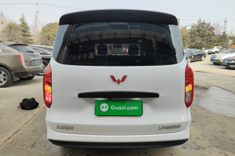 Used Wuling Hongguang New Energy 2025 Extended-Range Hybrid 50 km Standard Version