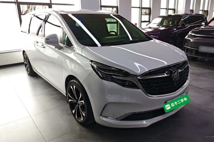 Used Buick GL8 2022 ES Landtrek 653T Luxury Edition