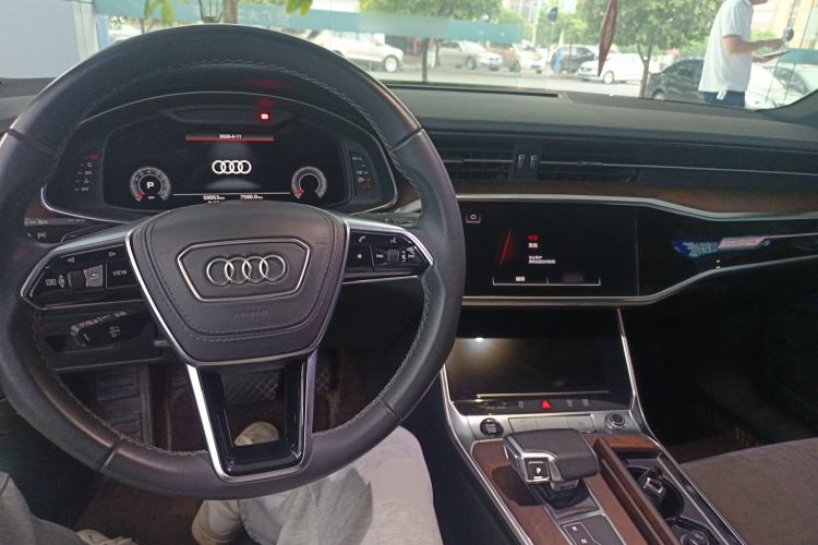 Used Audi A6L 2023 45 TFSI quattro Prestige Dynamic Edition Center Console