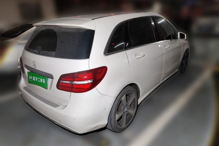 Used Mercedes-Benz B-Class 2016 B 200 Exclusive Edition Rear Right 45 Deg