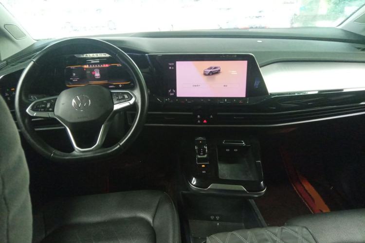 Used Volkswagen Talagon 2021 330TSI Two-Wheel-Drive Luxury Edition – Scenic Version Center Console