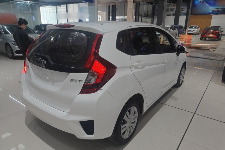 Used Honda Fit 2016 1.5L LX CVT Comfort Model

