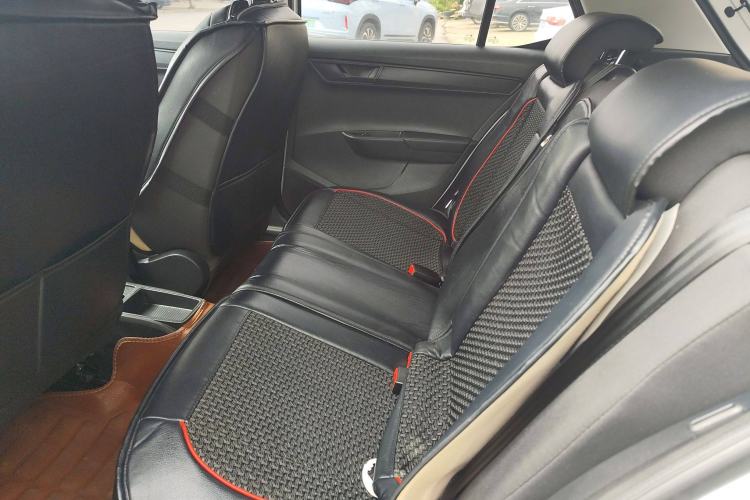 Used Skoda Fabia 2017 1.4L Automatic Car Enjoy Edition