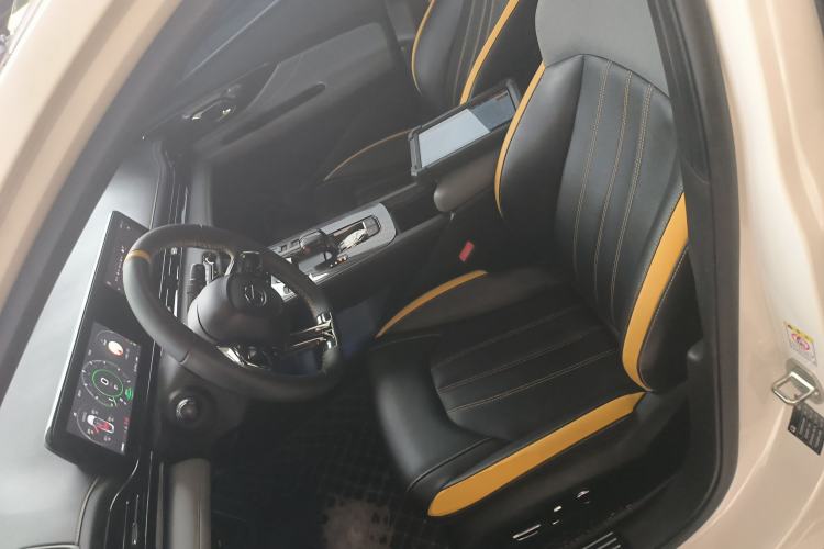 Used GAC Trumpchi EMPOW 2021 270T DCT J16 Version Left Front Seat