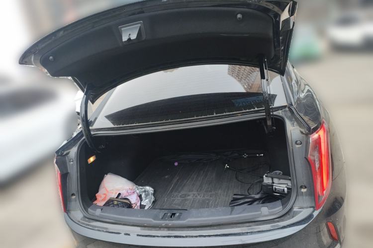 Used Hongqi E-QM5 2023 Base Travel Edition
