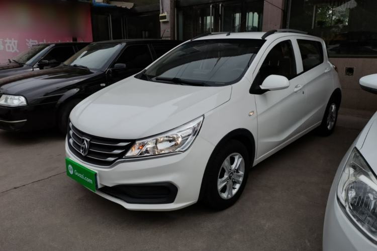 Used Baojun 310 2016 1.2L manual Comfort trim level