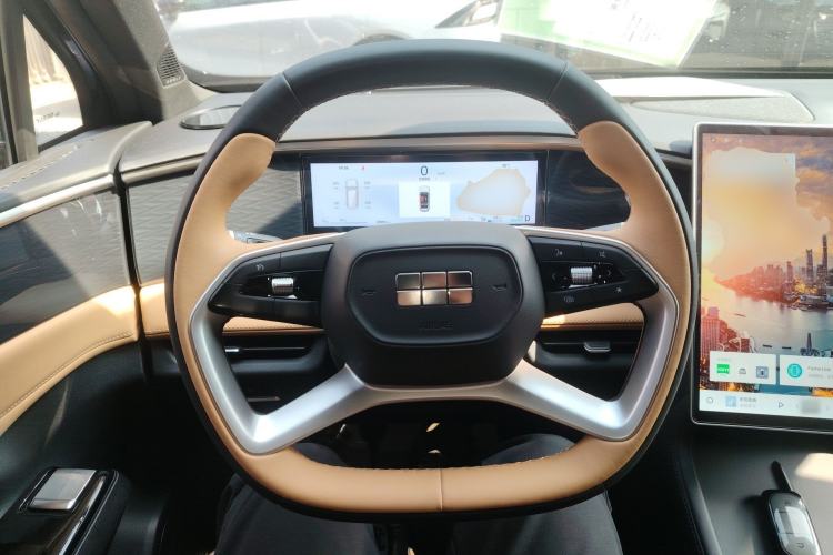 Used Geely Galaxy L7 2024 1.5T 115 km PLUS Dragon Edition