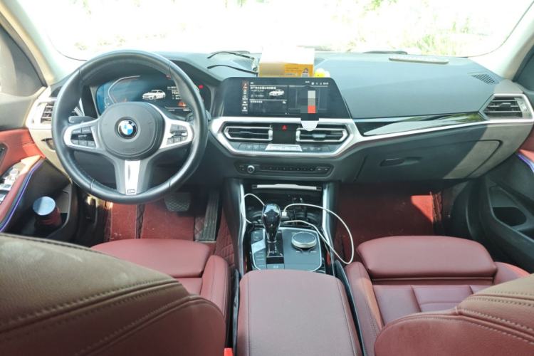 Used BMW 3 Series 2021 Facelifted 320Li M Sport Package Center Console