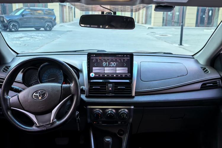 Used Toyota YARiS L Zhi Xuan 2015 1.5E Automatic Charm Edition