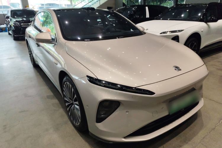 Used Nio ET7 2022 100kWh First Edition Front Right 45 Deg