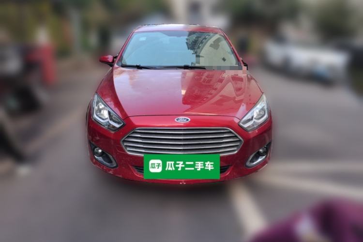 Used Ford Escort 2015 1.5L Automatic Fashion Model