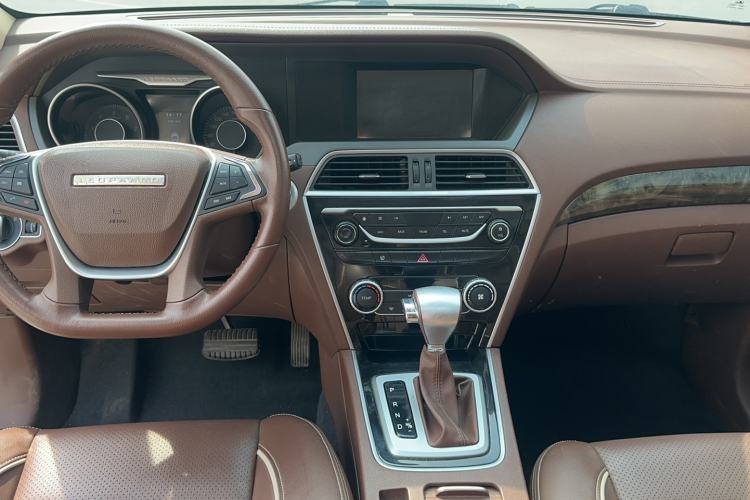 Used Leopaard CS10 2017 2.0T Automatic Urban Version
