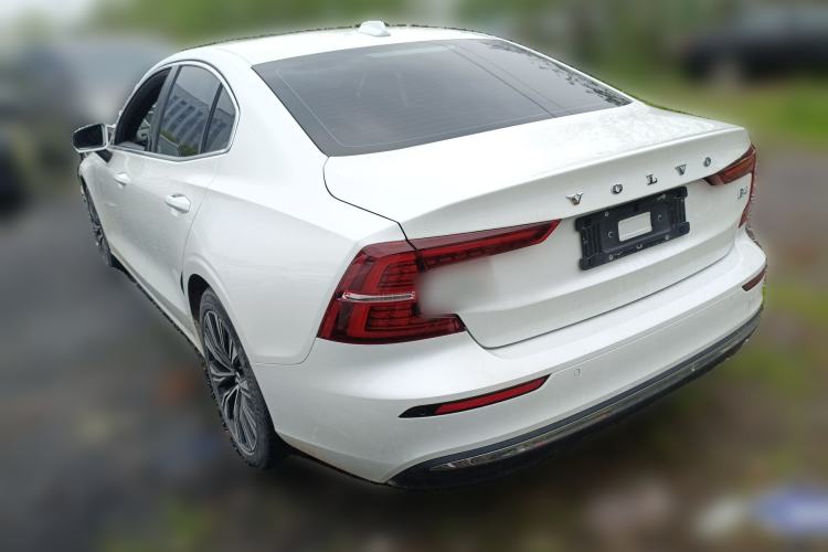 Used Volvo S60 2023 B4 Zhiyuan Luxury Edition Rear Left 45 Deg