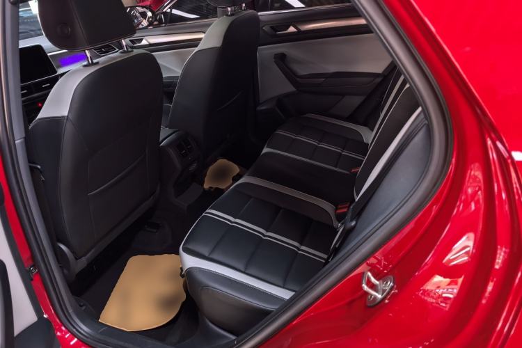 Used Volkswagen T-ROC 2023 300TSI DSG Two-Wheel-Drive Chen Guang Edition