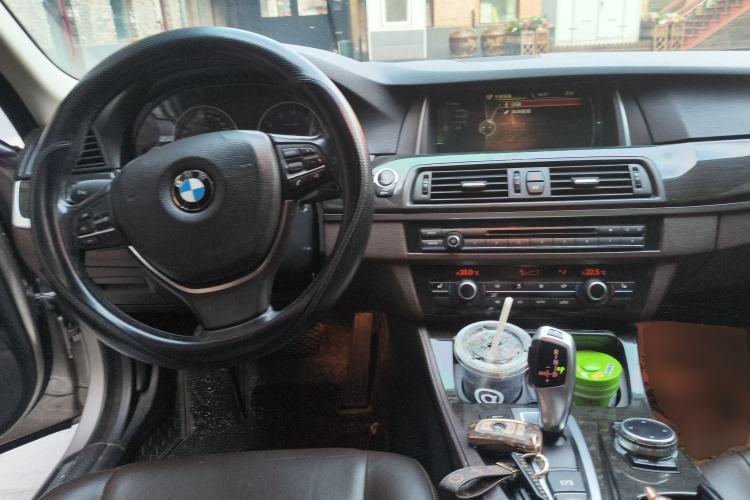 Used BMW 5 Series 2014 525Li Luxury Design Package
