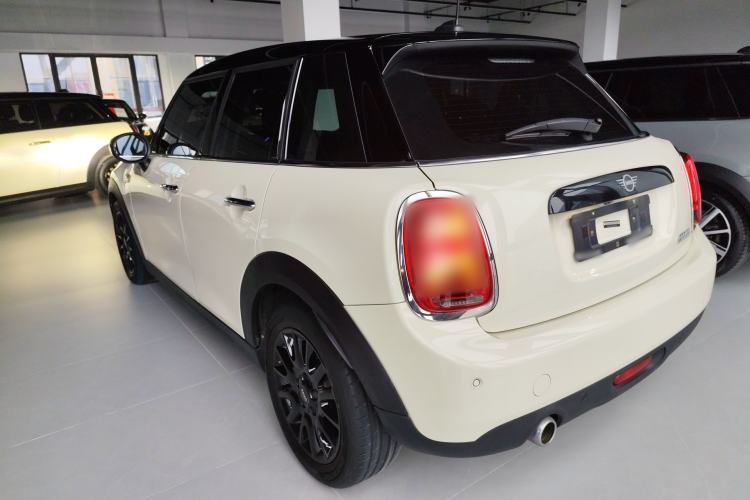 Used MINI 2019 1.5T COOPER Classic Edition Five-Door Version
