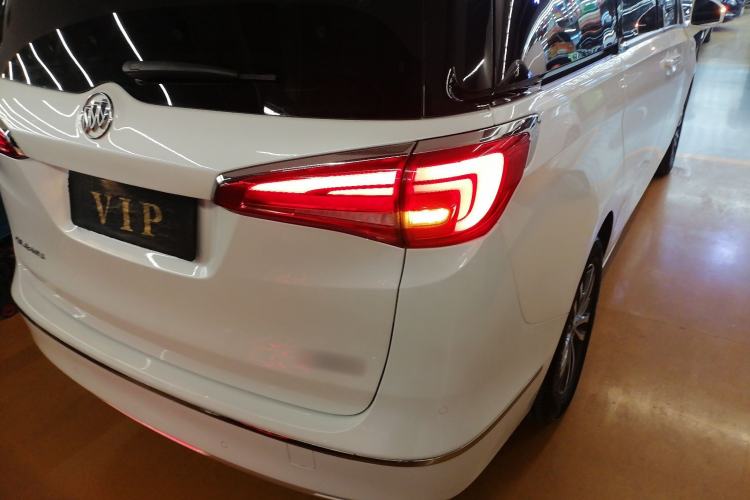 Used Buick GL8 2017 ES 28T Luxury Model China V Standard Right Rear Taillight