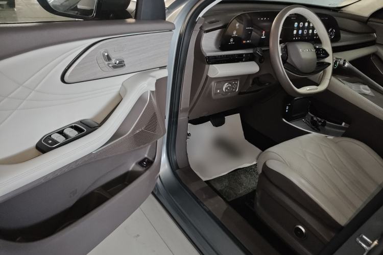 Used EXEED Stellar C-DM 2024 1.5T Long-Range Pro