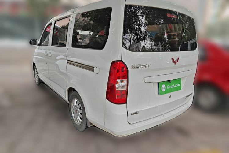 Used Wuling Rongguang V 2016 1.5L Standard Version
