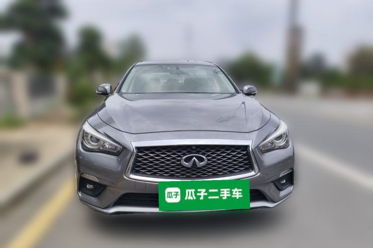 Used Infiniti Q50L 2018 2.0T Comfort Edition China VI Standard
