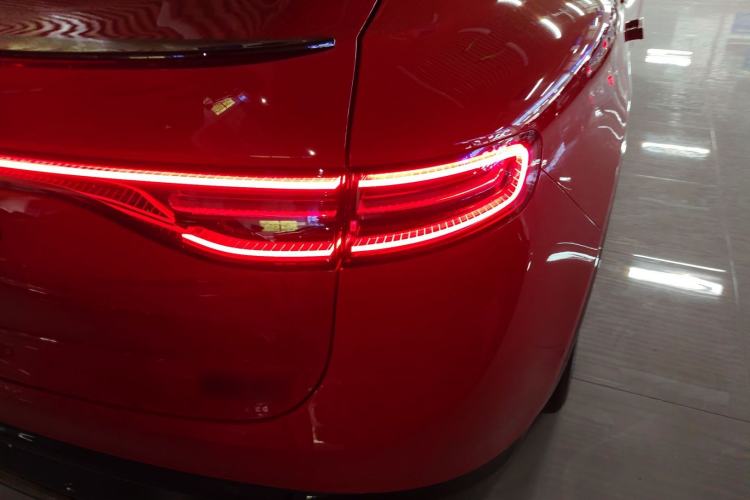 Used Hima Luxeed R7 2024 All-Electric 736 km Ultra Right Rear Taillight