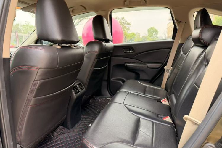 Used Honda CR-V 2016 2.0L Two-Wheel Drive Classic Edition