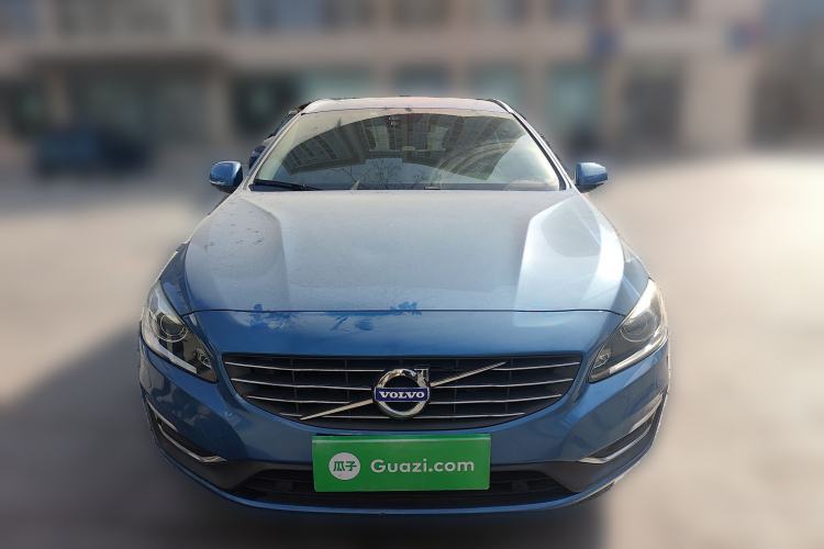 Used Volvo V60 2014 Restyled T5 Zhiya Edition
