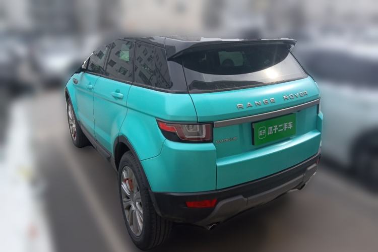 Used Land Rover Range Evoque 2018 240 PS SE Smart Brilliance Edition Rear Left 45 Deg