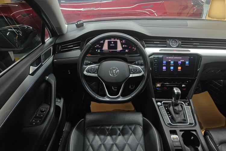 Used Volkswagen Magotan GTE Plug-in Hybrid 2022 GTE Luxury Model