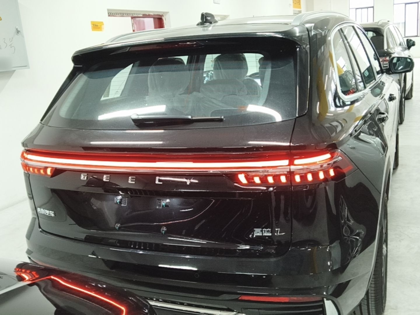 Geely Auto Monjaro L 2026 Model 2.0TD DCT Changfeng Yue Shan Edition — снимка 5