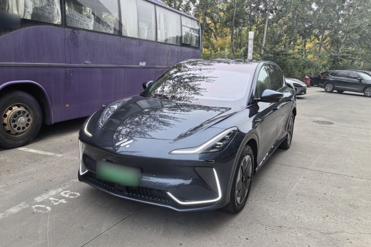 Used IM LS7 2023 90 kWh Elite Rear-Drive Version
