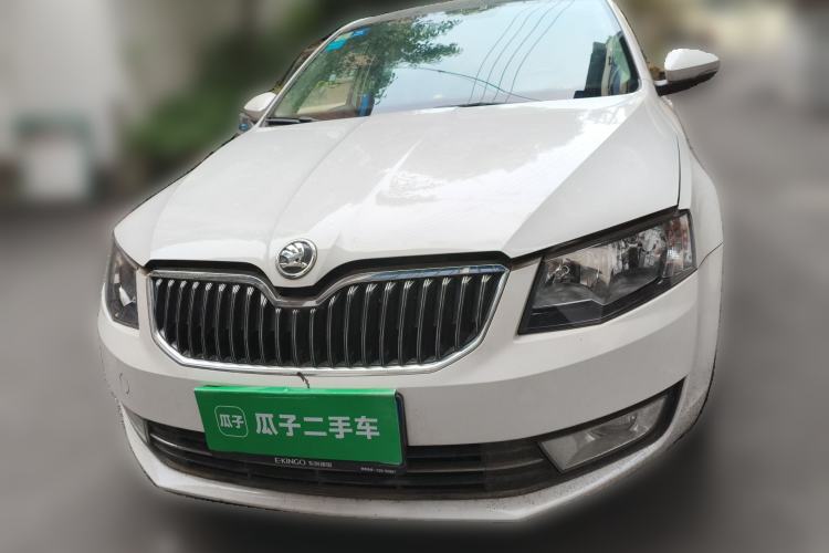 Used Skoda Octavia 2015 1.4TSI DSG Yijun Edition
