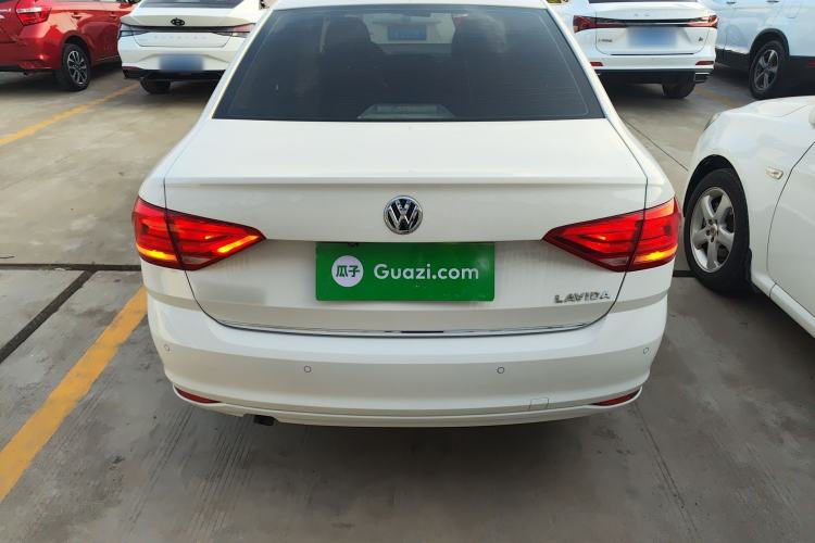 Used Volkswagen Lavida 2017 1.6L Automatic Comfort Edition