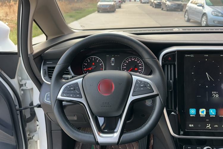 Used BYD Song MAX 2017 1.5T Automatic Smart Connect Elite 7-Seater
