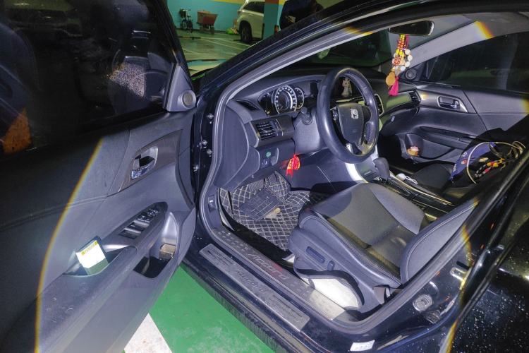 Used Honda Accord 2015 2.0L LXS Elite Edition Driver Seat