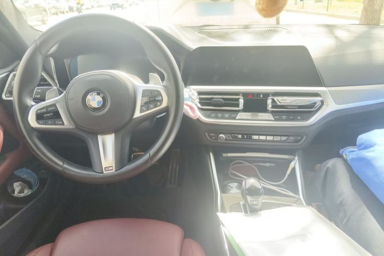 Used BMW 4 Series 2022 425i M Sport Night Edition Package Center Console