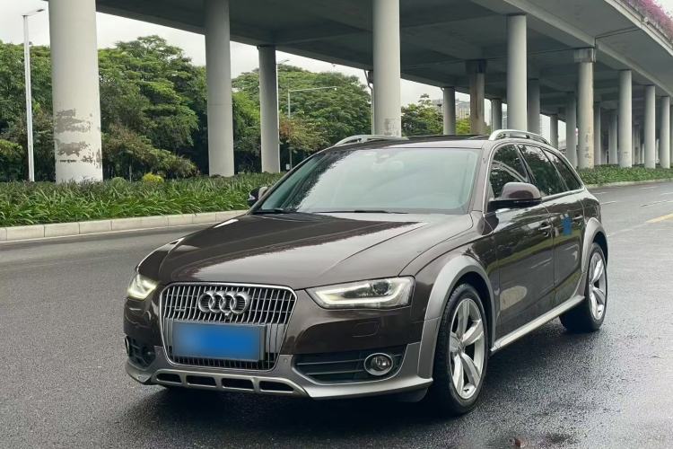 Used Audi A4 2014 40 TFSI allroad quattro plus version