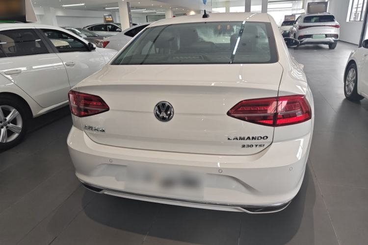 Used Volkswagen Lamando 2021 230TSI DSG Fashion Edition
