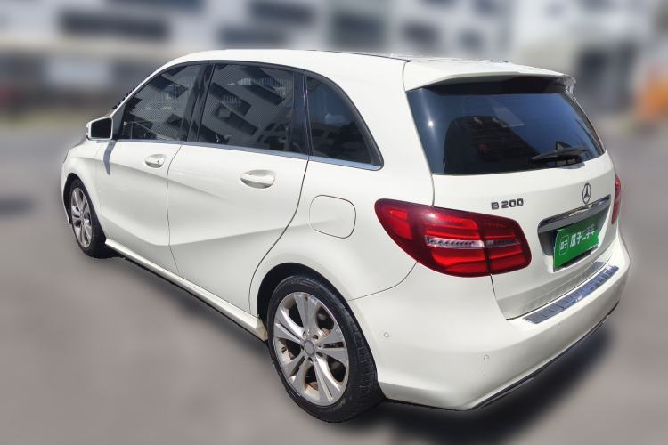 Used Mercedes-Benz B-Class 2015 B 200 Fashion Model