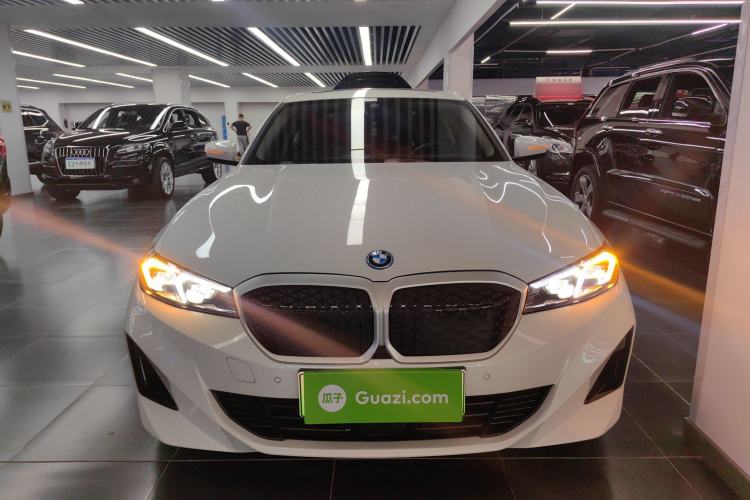 Used BMW i3 2025 eDrive 35 L
