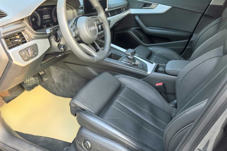 Used Audi A4L 2022 40 TFSI Fashion Dynamic Model
