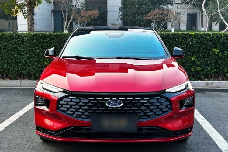 Used Ford Mondeo 2025 2.0T EcoBoost Ultimate Edition
